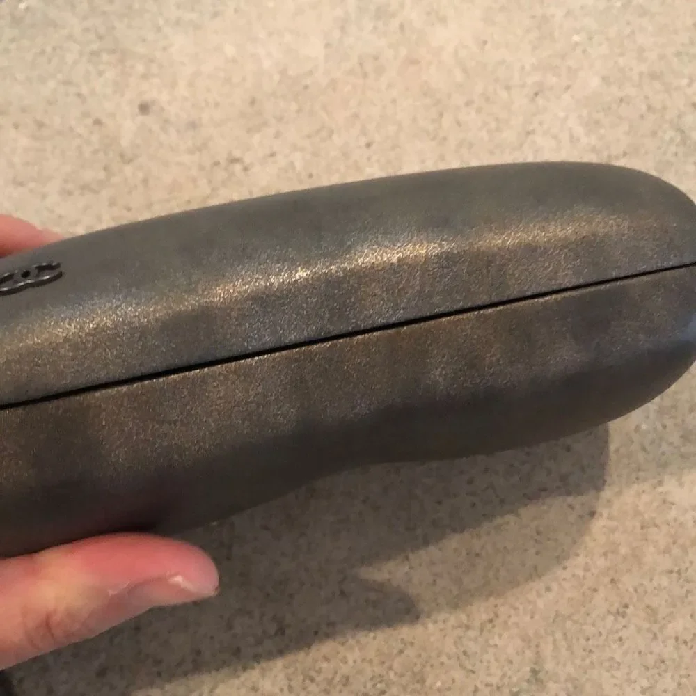 CHANEL Marbled, Pewter, silver, hard, large clam shell sunglasses case ￼